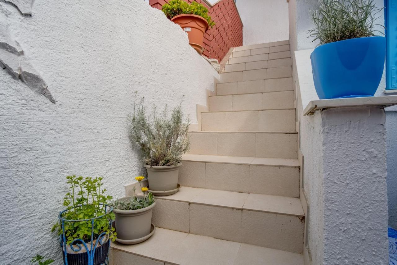 Apartments Kastel Veli Losinj Exterior photo